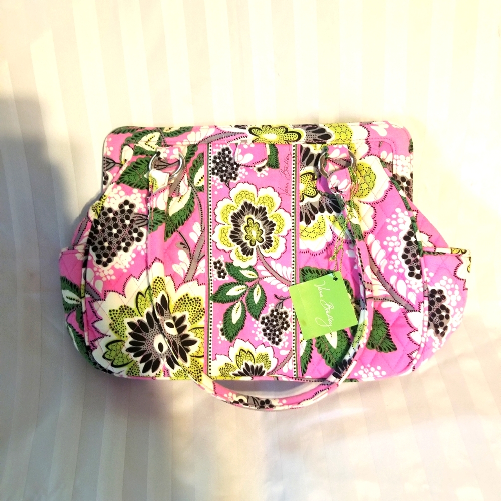 VERA BRADLEY PURSE (Retired)